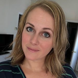 Meet your Posher, Ana